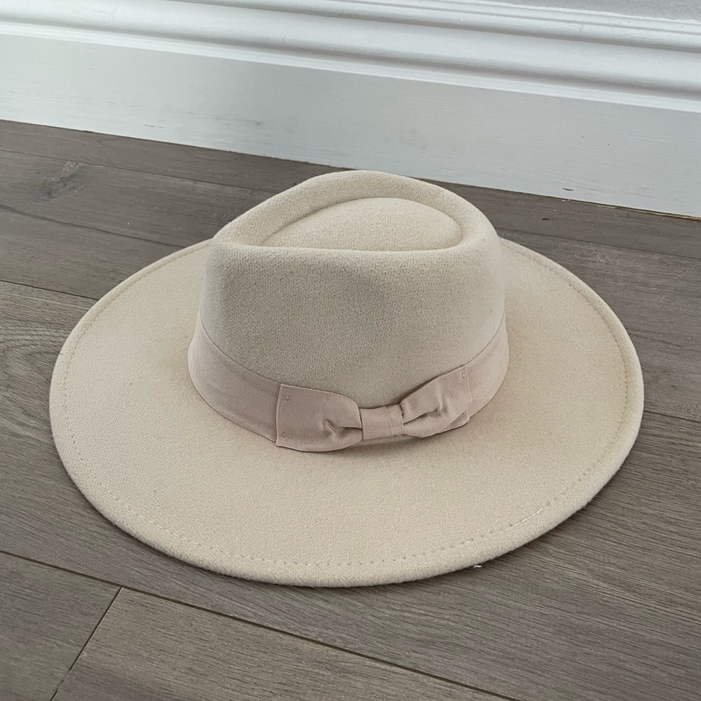 Wide Brim Felt Hat - Beige